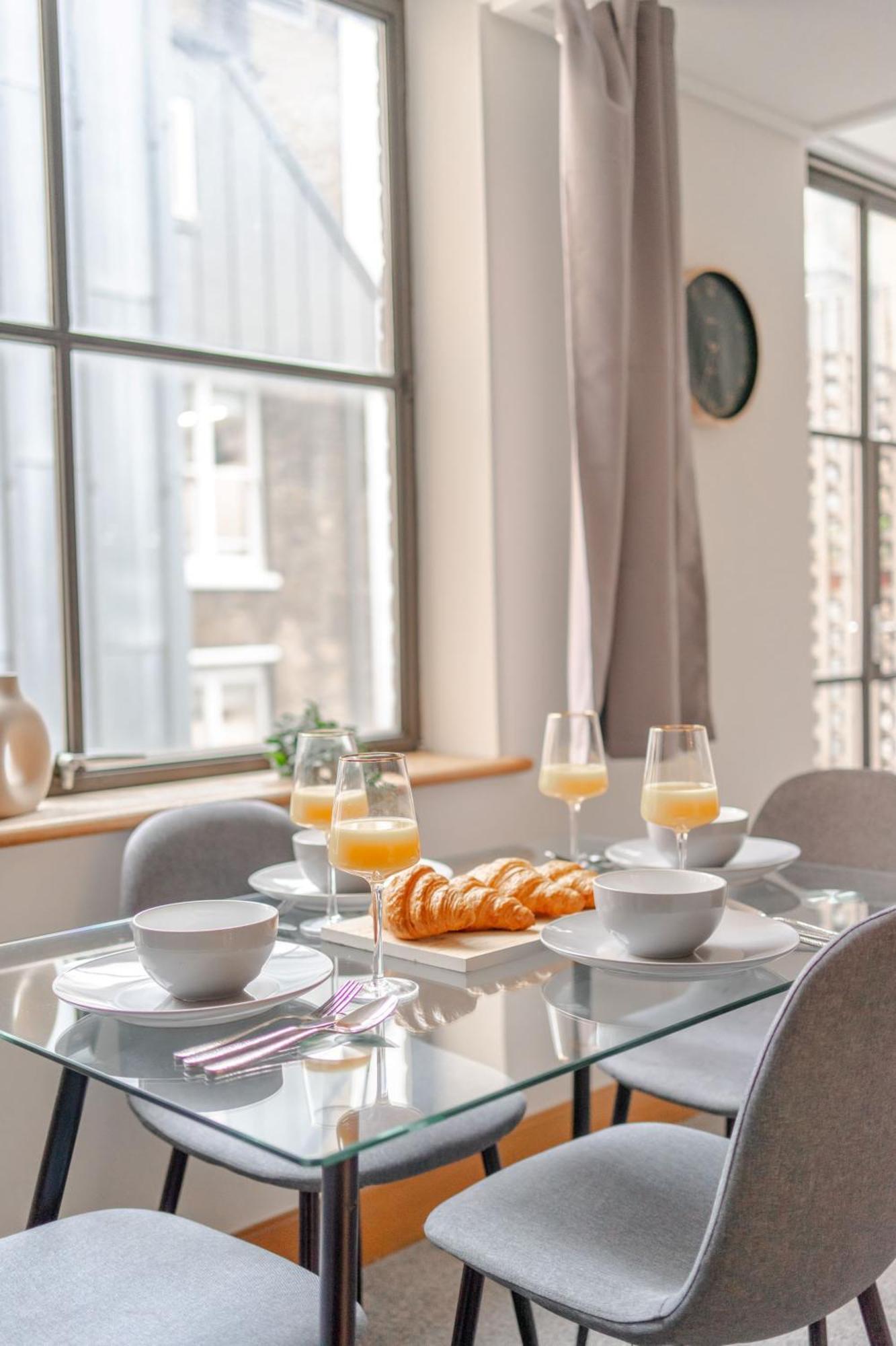 Holborn - 2Br Near Covent Garden -Cityapartmentstay ลอนดอน ภายนอก รูปภาพ