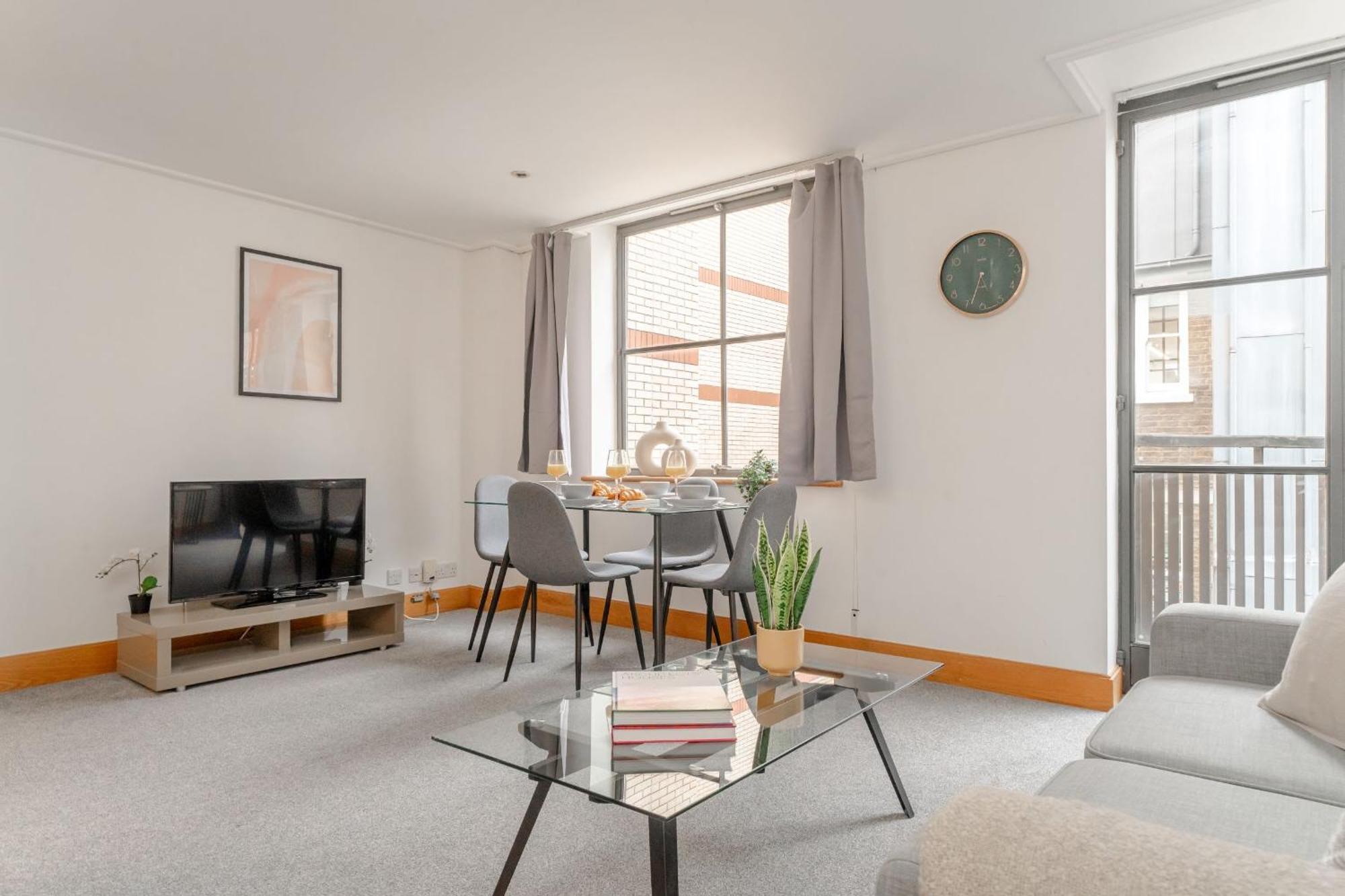 Holborn - 2Br Near Covent Garden -Cityapartmentstay ลอนดอน ภายนอก รูปภาพ